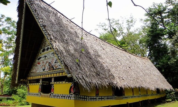 Bai - Chiefs’ Meeting Houses